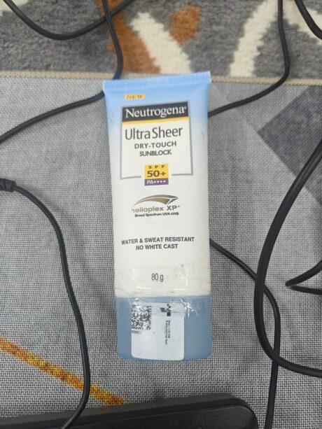 Neutrogena Ultra Sheer Dry Touch Sunblock SPF 50+ oil free sunscreen for daily use in Bangladesh